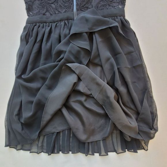 BCBGeneration Black Lace Dress Size 6 NWT - Picture 9 of 14